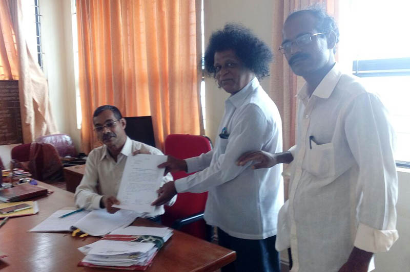 ಉಡುಪಿ ಮೈನ್ ಶಾಲೆ ದುರಸ್ತಿಗೆ ಆಗ್ರಹಿಸಿ ಮನವಿ